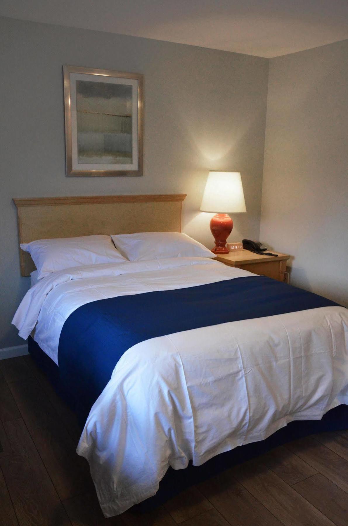 Knights Inn Merritt Luaran gambar